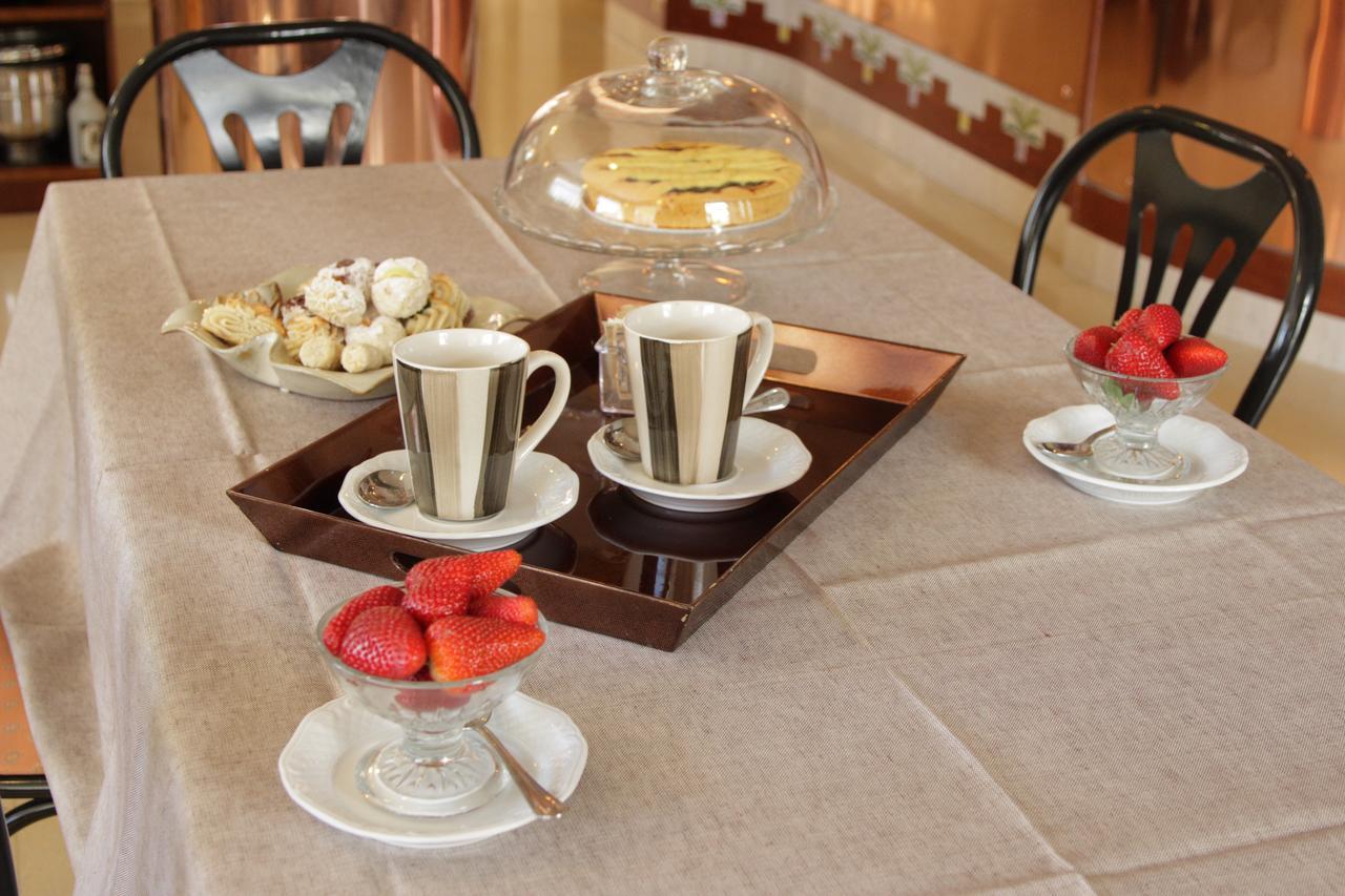 Hotel La Pergola Альба-Адриатика Экстерьер фото